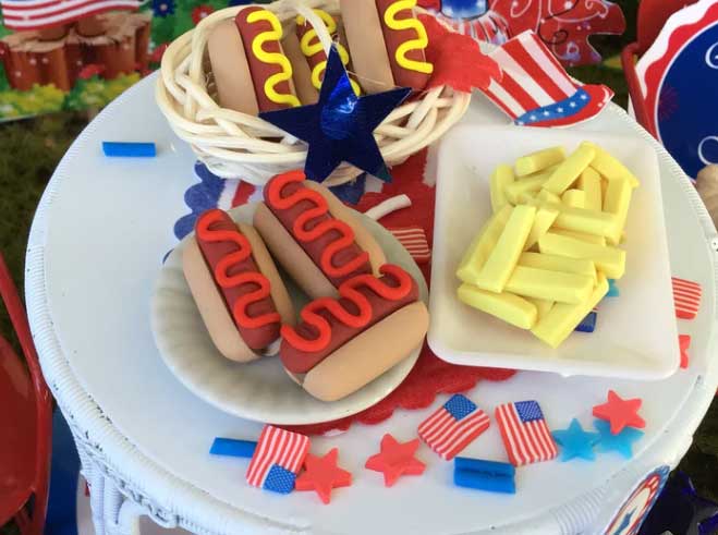 1 12 4th of july hotdogs and fries, miniature