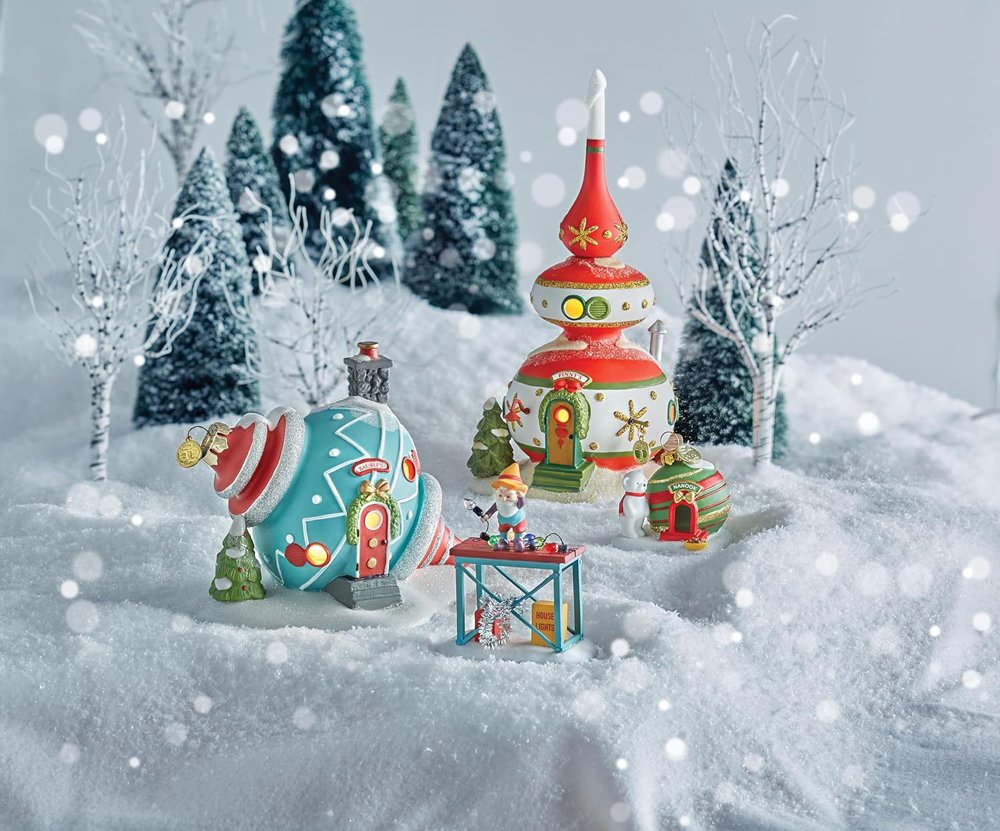 beautiful christmas ornament cottage2