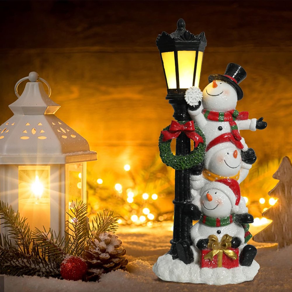 fabulous festive snowmen and light post3